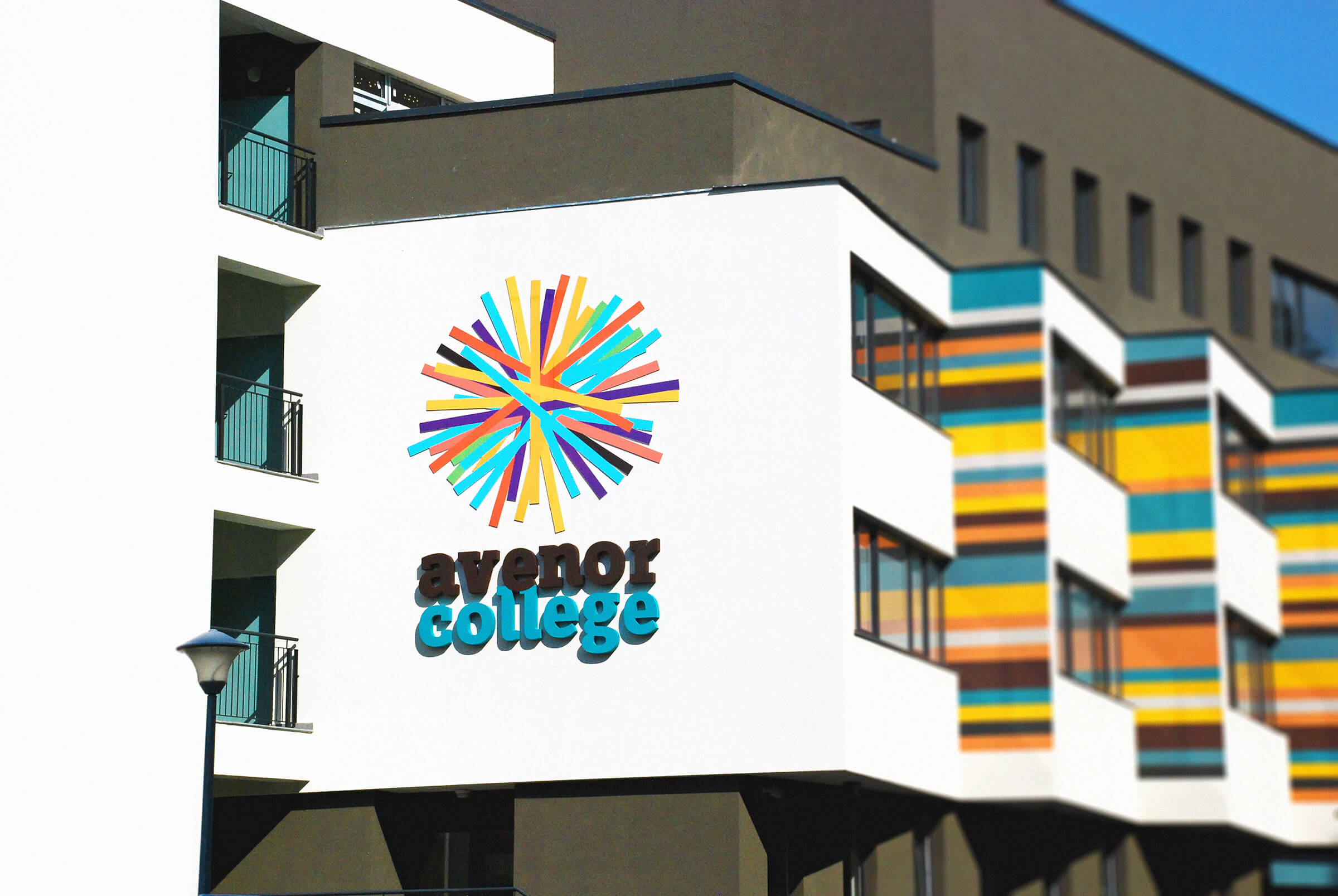 Avenor College school